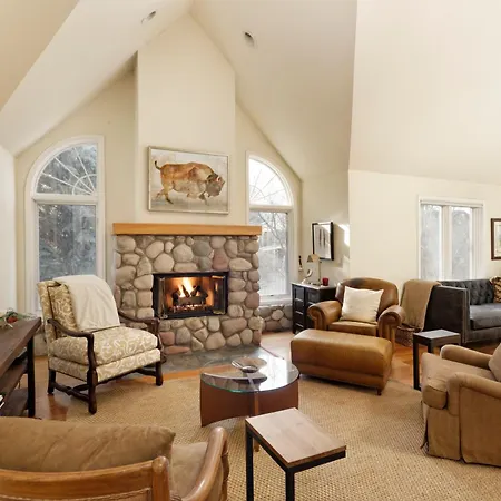 Family And Pet-Friendly Basalt Home With Hot Tub